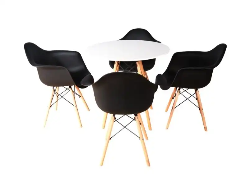 Scandinavian Round Dining Table (D70 x H75) for rent